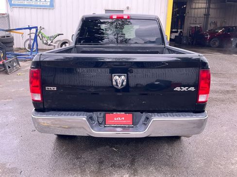 Used 2024 RAM 1500 Classic SLT AWD/4WD image 27