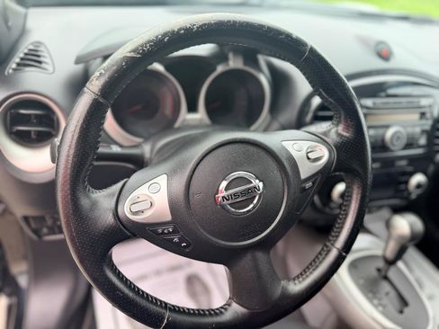 Used 2012 Nissan Juke SV AWD/4WD image 12