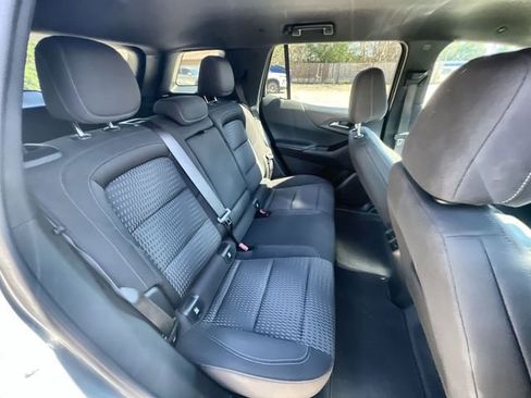 Certified 2025 Chevrolet Equinox LT image 26