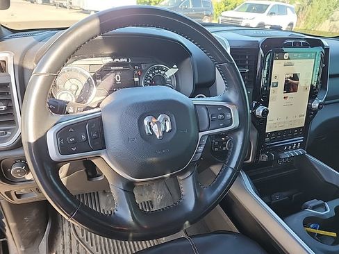Used 2023 RAM 1500 Big Horn AWD/4WD image 9