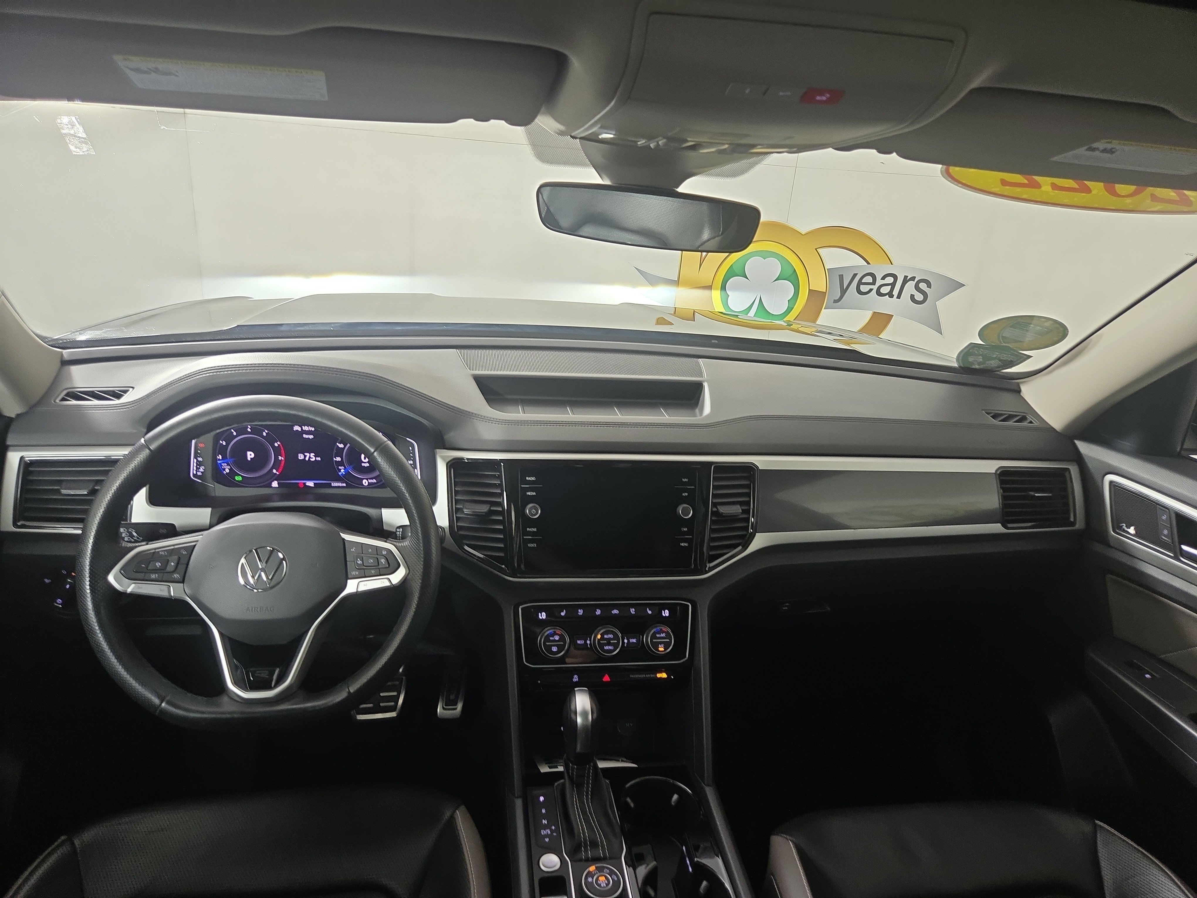 Used 2022 Volkswagen Atlas SEL Premium R-Line AWD/4WD image 14