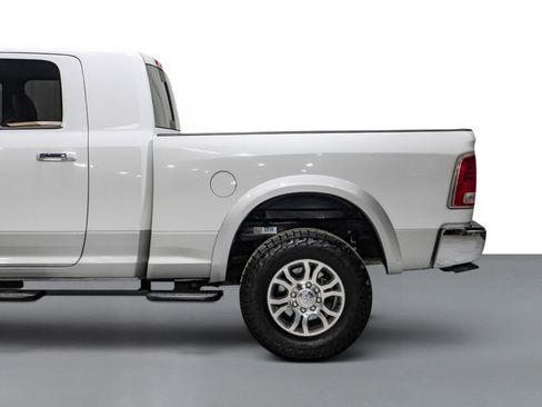 Used 2015 RAM 2500 Laramie w/ Convenience Group AWD/4WD image 11