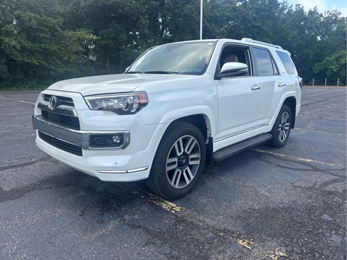 Used 2023 Toyota 4Runner Limited AWD/4WD image 1