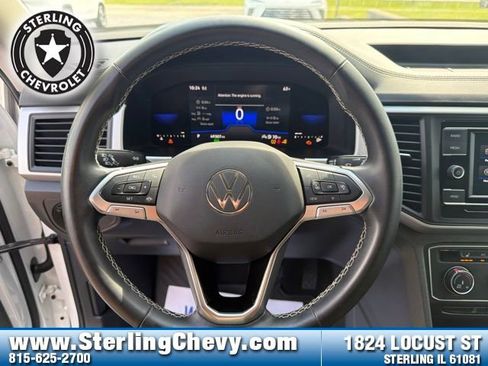 Used 2022 Volkswagen Atlas SE AWD/4WD image 6