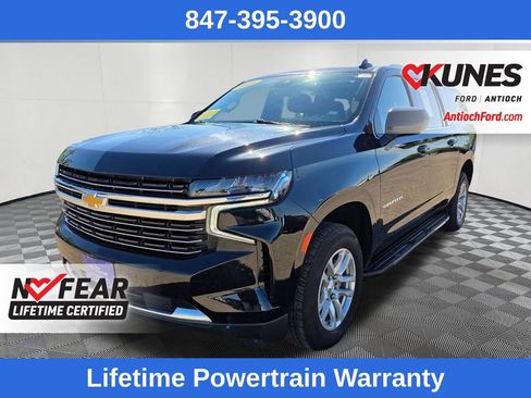 Used 2023 Chevrolet Suburban LT AWD/4WD image 3