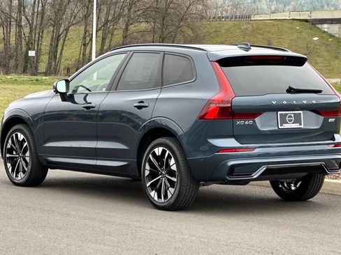 New 2026 Volvo XC60 B5 Plus w/ Protection Package Premier AWD/4WD image 5