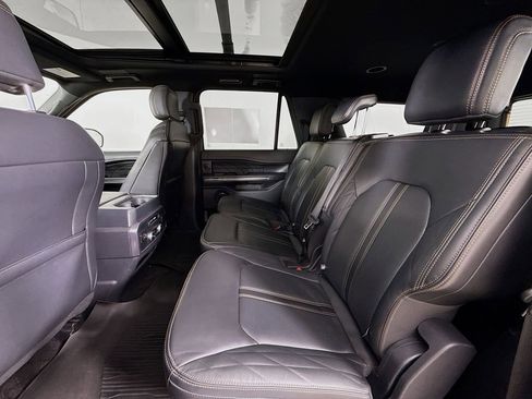 Used 2023 Ford Expedition Max Platinum image 29