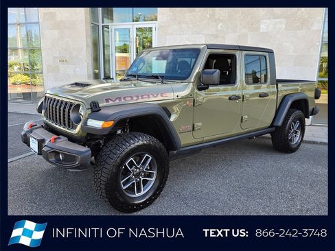 Used 2026 Jeep Gladiator Mojave AWD/4WD image 2