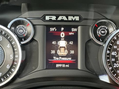Used 2021 RAM 1500 Big Horn RWD image 25