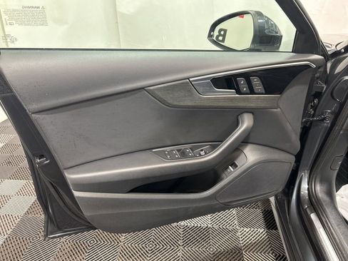 Used 2021 Audi A4 2.0T Premium w/ Convenience Package image 21