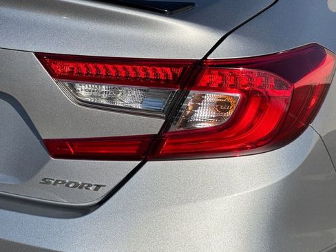 Certified 2022 Honda Accord Sport image 33