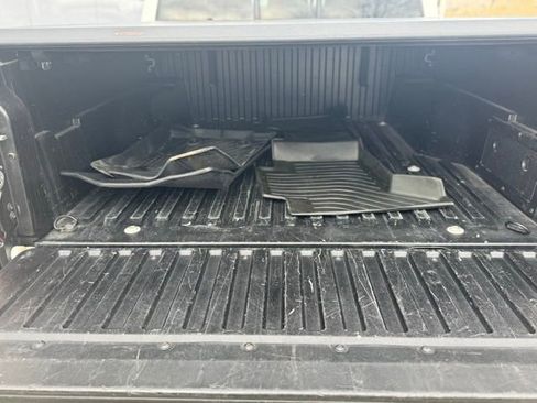 Certified 2020 Toyota Tacoma SR image 34