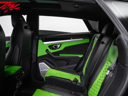 Used 2022 Lamborghini Urus AWD/4WD image 51
