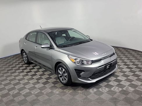 Used 2023 Kia Rio S w/ Technology Package FWD image 2