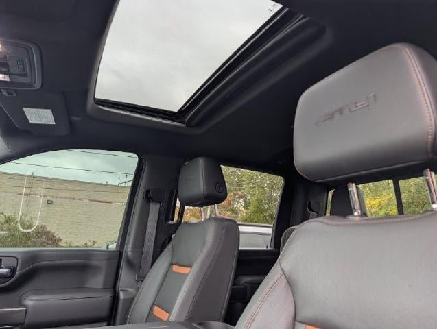Used 2021 GMC Sierra 2500 AT4 w/ AT4 Premium Plus Package AWD/4WD image 25
