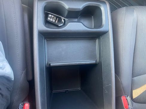 Used 2018 Honda Odyssey LX image 15