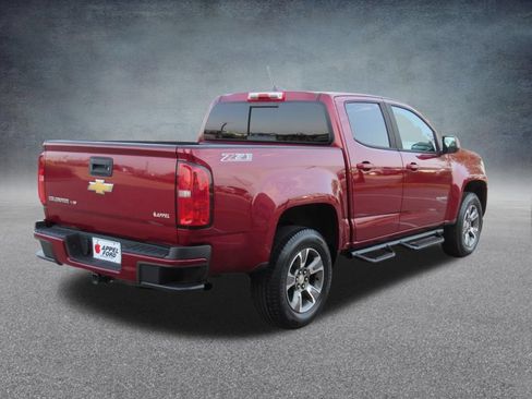 Used 2018 Chevrolet Colorado Z71 RWD image 7
