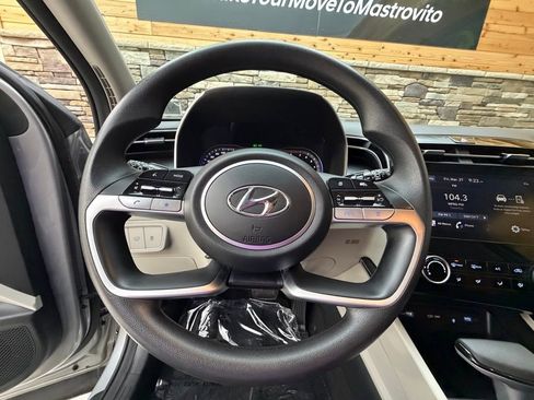 Used 2023 Hyundai Tucson SEL image 17