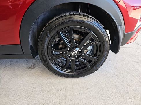 Used 2021 Nissan Kicks SR w/ SR Premium Package FWD image 37