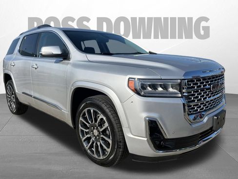 Used 2020 GMC Acadia Denali w/ LPO, Floor Liner Package FWD image 3