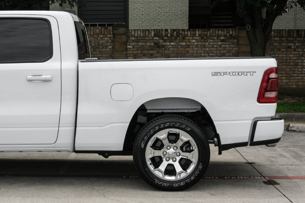 Used 2023 RAM 1500 Big Horn AWD/4WD image 22