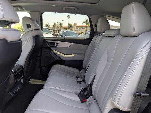 Used 2023 Acura MDX SH-AWD w/ Technology Package image 21