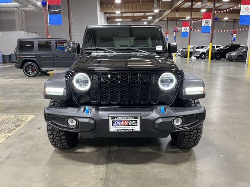 Used 2023 Jeep Wrangler Unlimited image 8