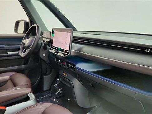 Used 2025 Volkswagen ID. Buzz Pro S image 19