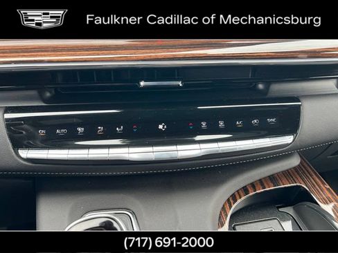 Used 2024 Cadillac Escalade ESV Premium Luxury AWD/4WD image 26