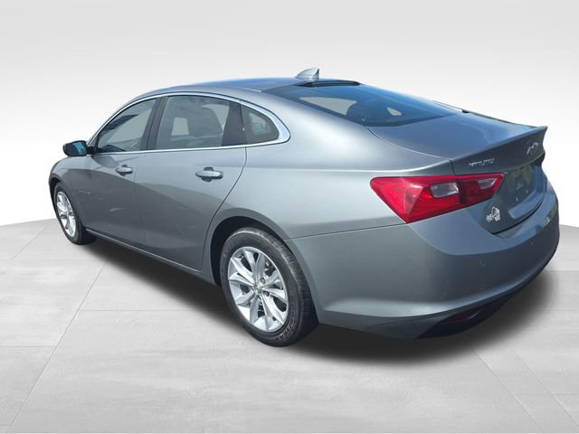 Used 2025 Chevrolet Malibu LT FWD image 3