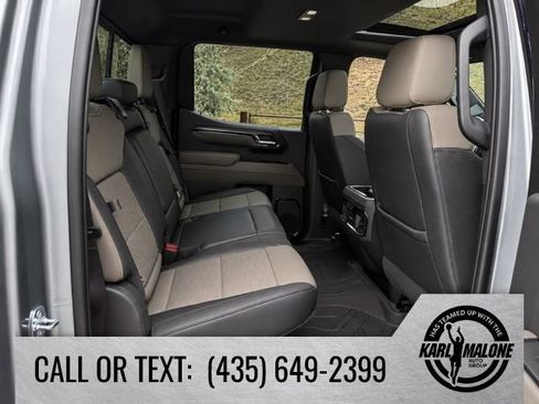Used 2023 Chevrolet Silverado 1500 ZR2 w/ Technology Package AWD/4WD image 31