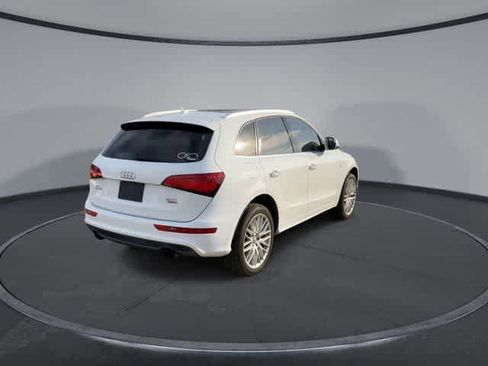 Used 2017 Audi Q5 2.0T Premium Plus w/ Technology Package AWD/4WD image 8
