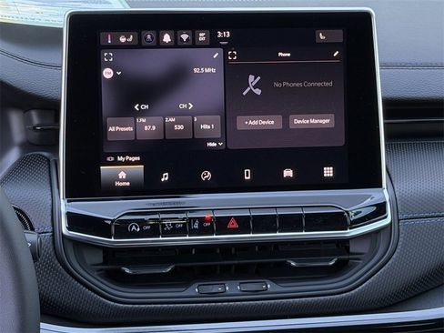 New 2026 Jeep Compass Latitude image 15