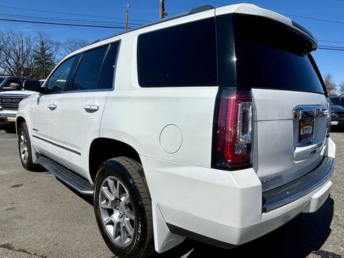 Used 2017 GMC Yukon Denali w/ Open Road Package AWD/4WD image 4
