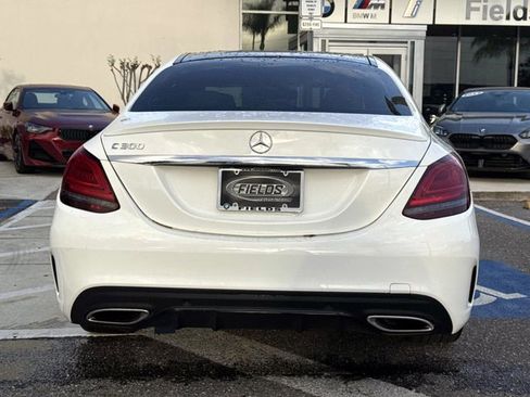 Used 2021 Mercedes-Benz C 300 Sedan image 4