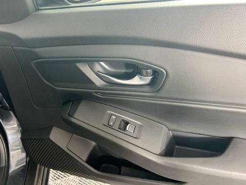 Certified 2024 Honda Accord EX image 30