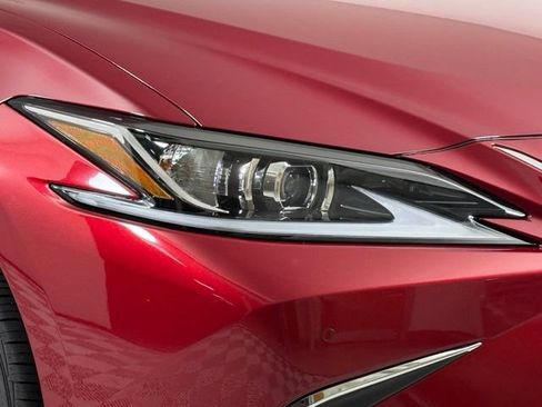 Certified 2025 Lexus ES 350 w/ Premium Package FWD image 16