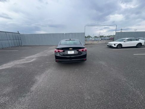 Used 2020 Chevrolet Malibu LT FWD image 12