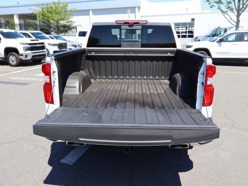 Used 2025 Chevrolet Silverado 1500 LTZ w/ Technology Package AWD/4WD image 13