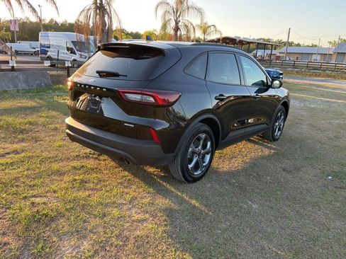 Used 2025 Ford Escape ST-Line image 6