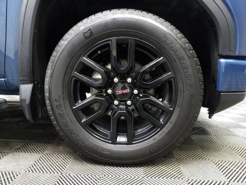 Used 2026 GMC Sierra 1500 Elevation w/ Elevation Premium Package AWD/4WD image 11
