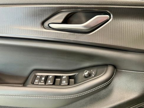 Certified 2023 Jeep Grand Cherokee Altitude AWD/4WD image 19