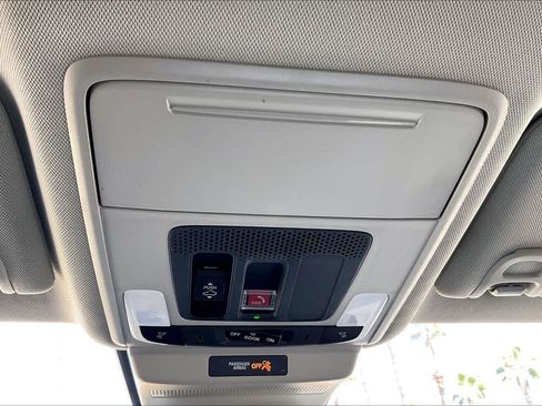 Used 2023 Honda Accord EX image 31