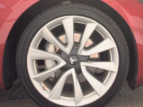 Used 2018 Tesla Model 3 Long Range AWD/4WD image 10