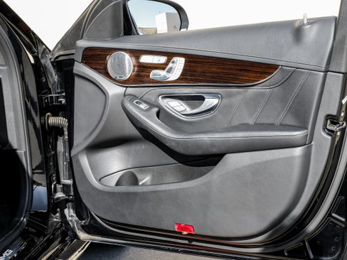 Used 2017 Mercedes-Benz C 63 AMG Sedan image 42