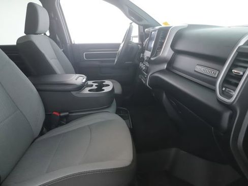 Used 2024 RAM 2500 Big Horn w/ Protection Group image 28