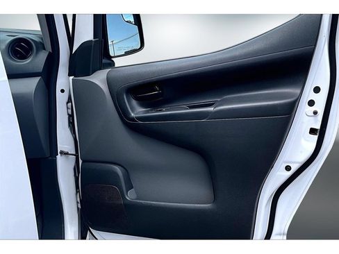 Used 2019 Nissan NV200 S w/ Cruise Control Package FWD image 27