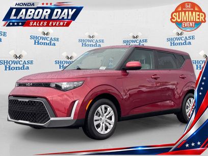 Used 2023 Kia Soul LX