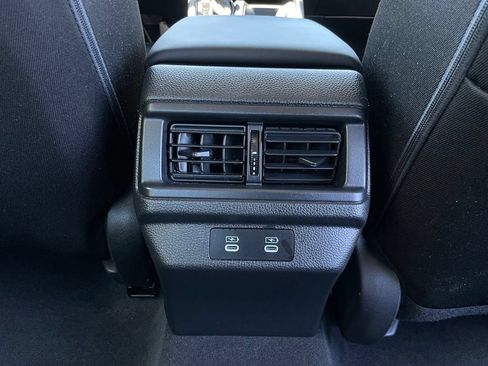 Used 2025 Honda Accord LX image 37