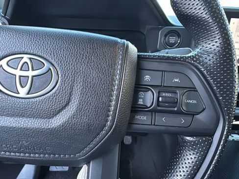 Used 2024 Toyota Tacoma SR w/ SR Upgrade Package AWD/4WD image 20